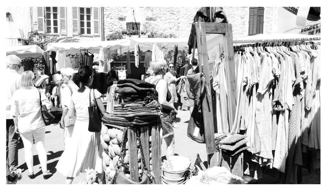 MARCHÉ DE LORGUES