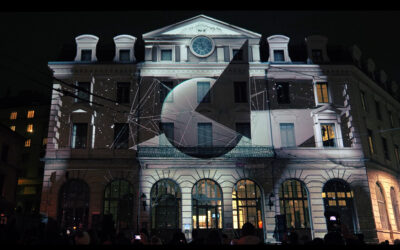 Fêtes des Lumières : Nouvelle vague : Black sun, gare Saint Paul, Lyon, France , décembre 2022